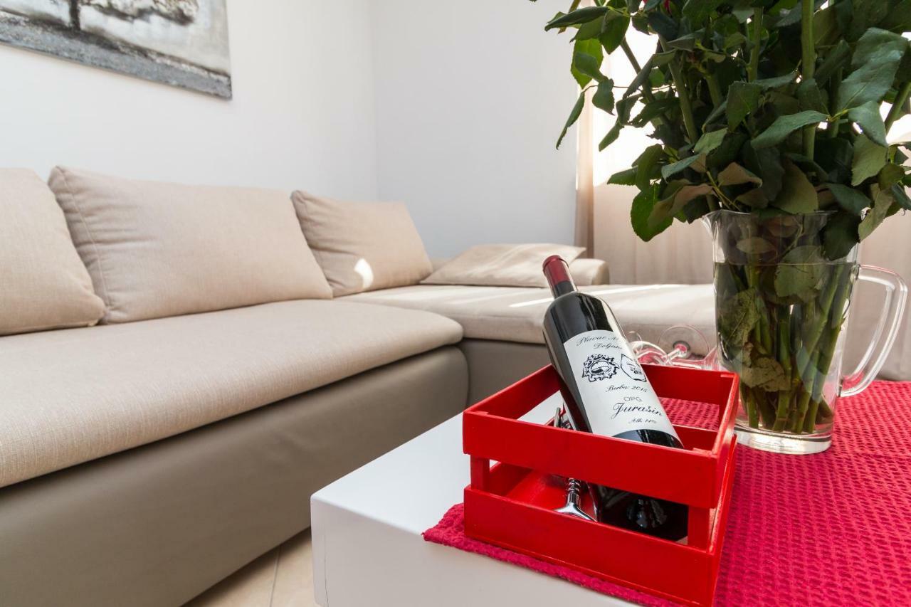 Apartment Jurasin Kaštela Exteriér fotografie