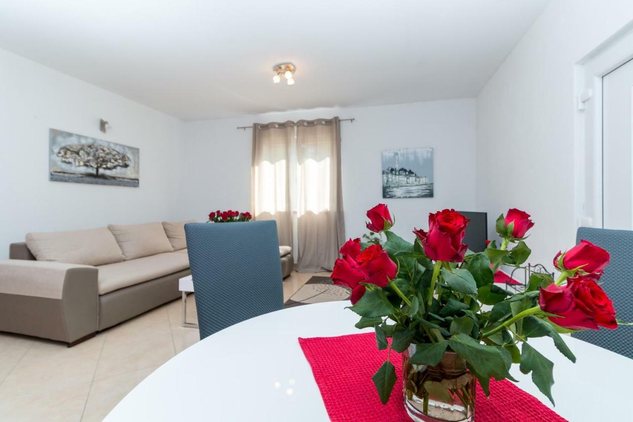 Apartment Jurasin Kaštela Exteriér fotografie